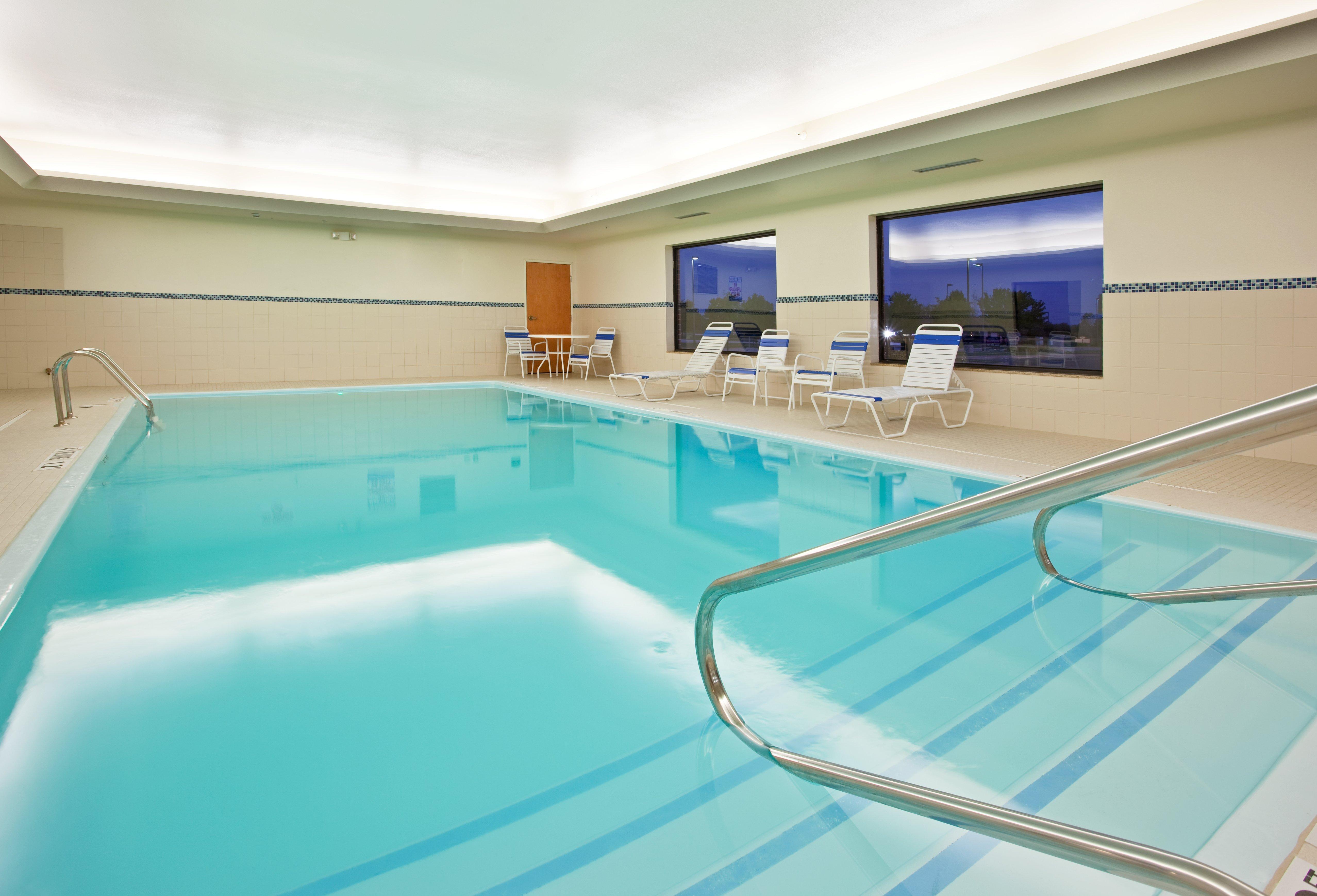 Holiday Inn Express Hotel & Suites Bay City By Ihg Buitenkant foto