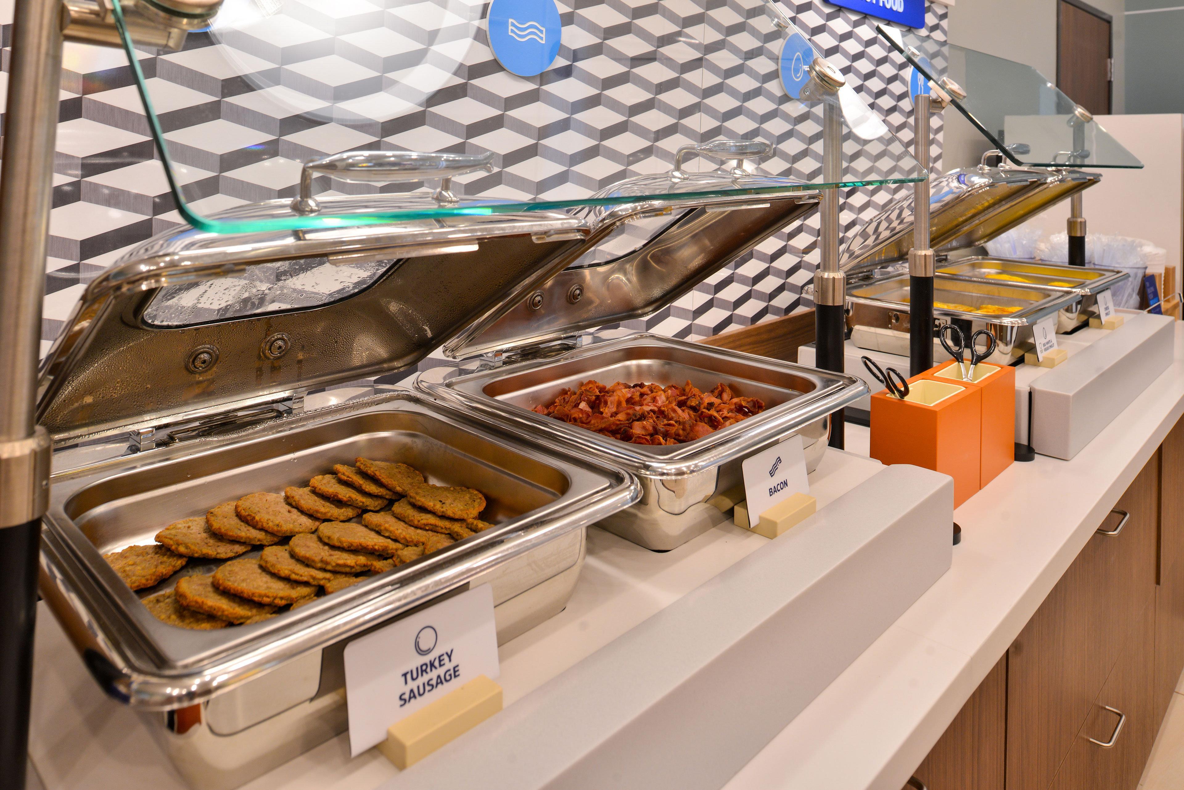 Holiday Inn Express Hotel & Suites Bay City By Ihg Buitenkant foto