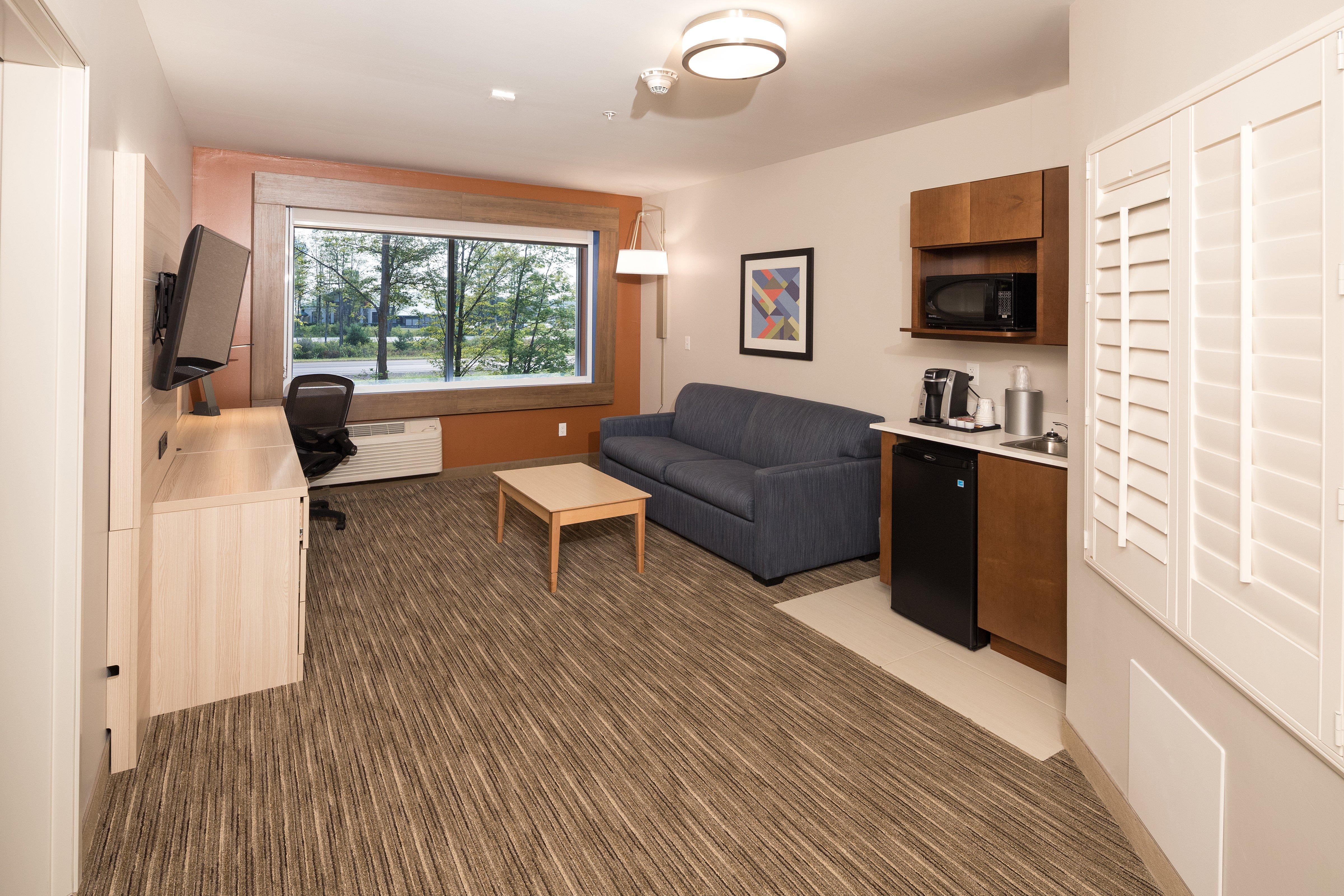 Holiday Inn Express Hotel & Suites Bay City By Ihg Buitenkant foto