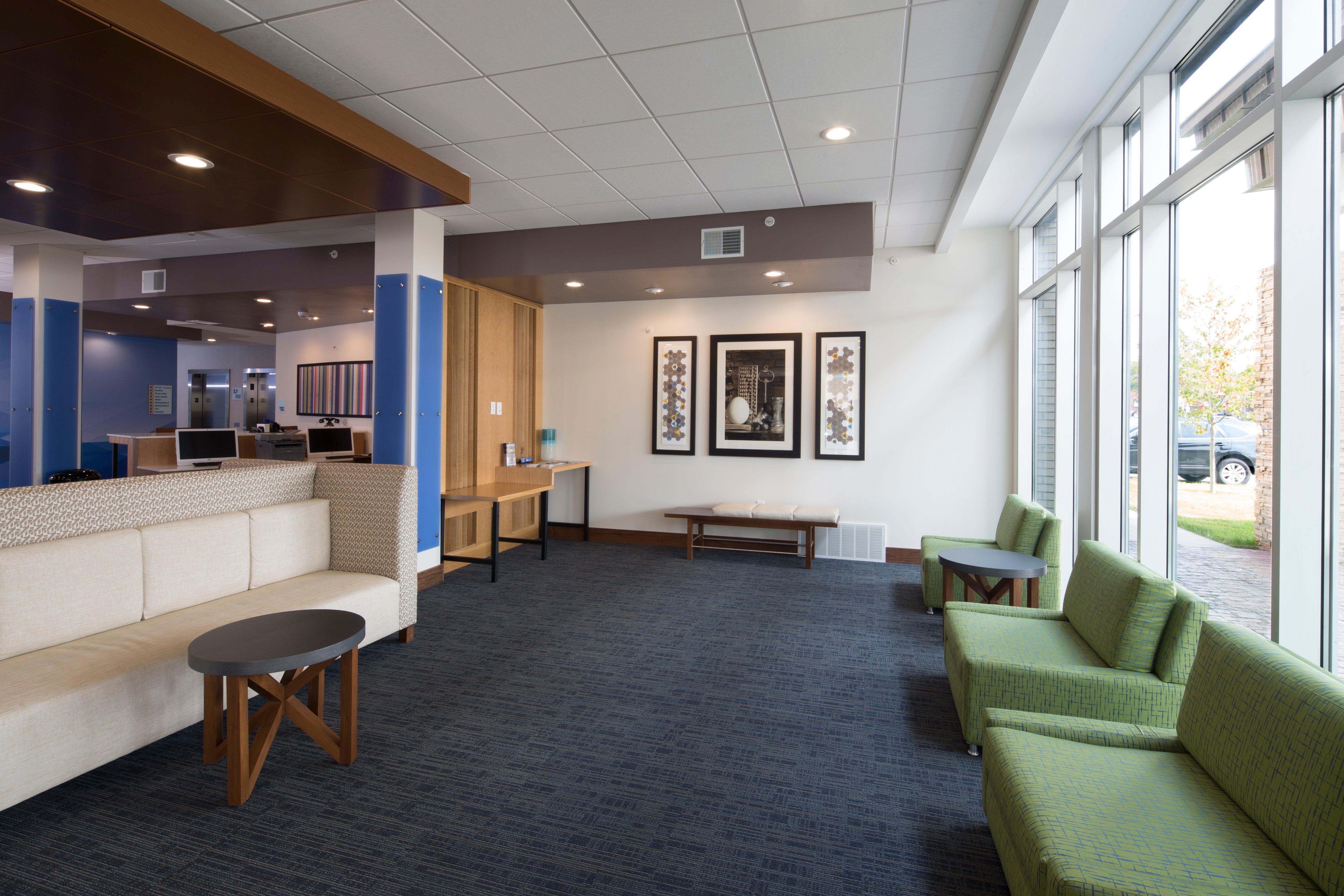 Holiday Inn Express Hotel & Suites Bay City By Ihg Buitenkant foto